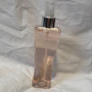 Bath and body works spray